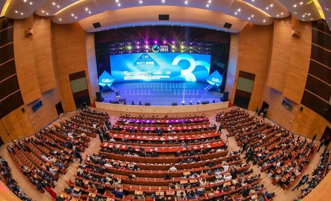 1596524596.jpg 640 (1).webp (27).jpg